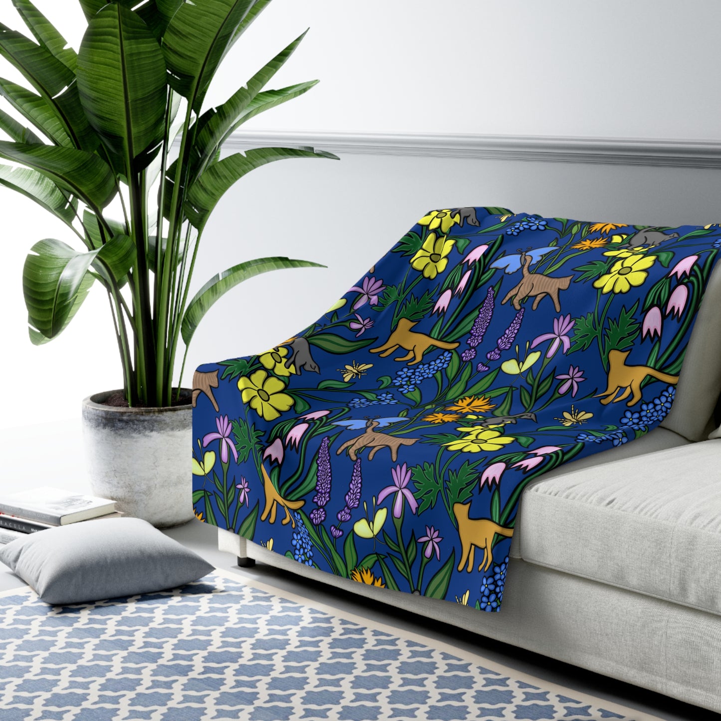Flower Garden Cats Sherpa Fleece Blanket in Deep Blue, Super Soft, Home Decor, Gift for Nature Lovers, Warm Cozy Blanket f