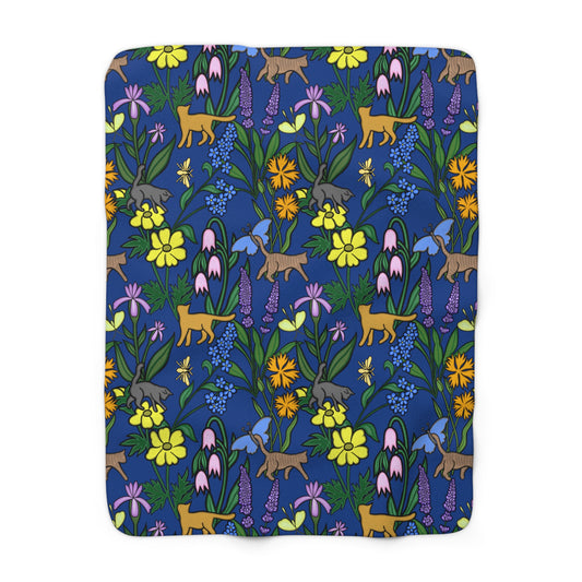 Flower Garden Cats Sherpa Fleece Blanket in Deep Blue, Super Soft, Home Decor, Gift for Nature Lovers, Warm Cozy Blanket f