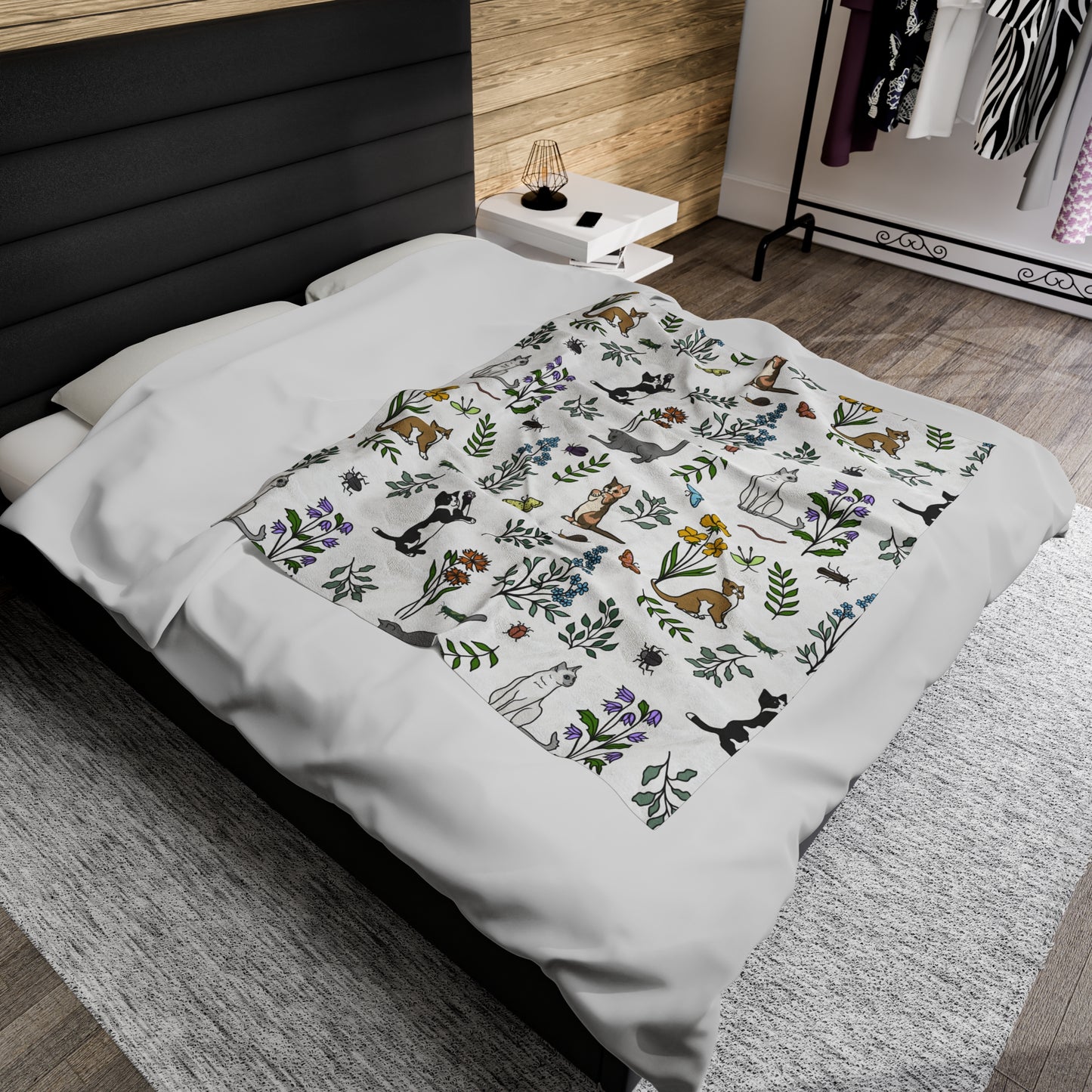 'Spring Cats' Velveteen Plush Blanket