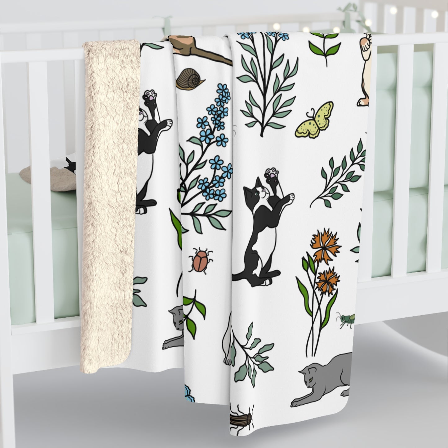 Cozy Spring Cats at Play Fleece Blanket, Super Soft Floral Sherpa Throw, Perfect for Cat Lovers, Home Decor, Gift for Her