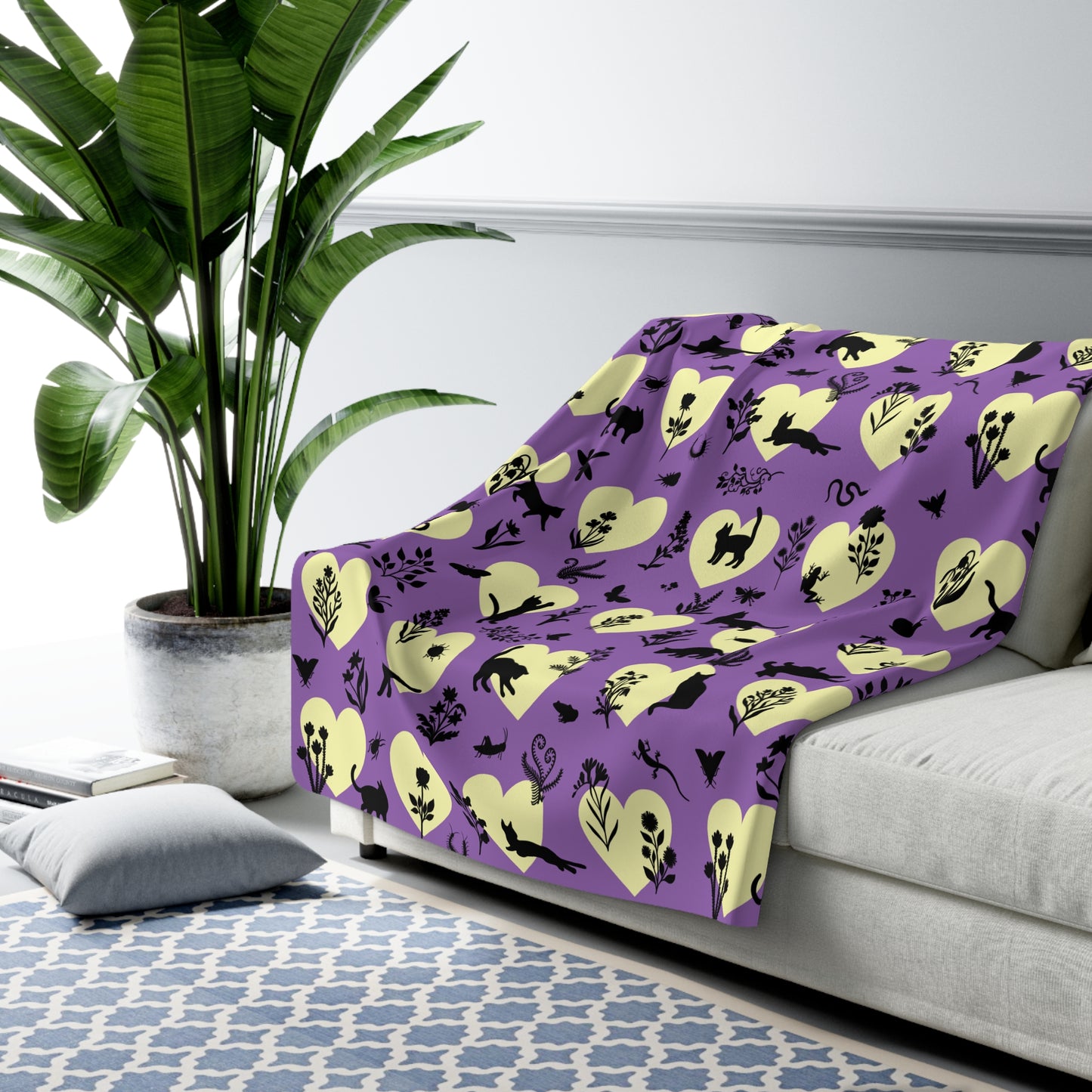 'Heart Cats' Sherpa Fleece Blanket, Witchy Purple&Yellow