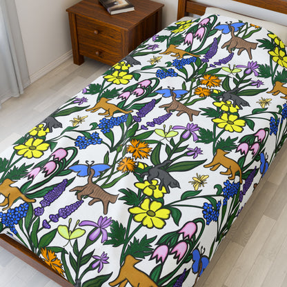 'Flower Garden Kitties' Velveteen Plush Blanket