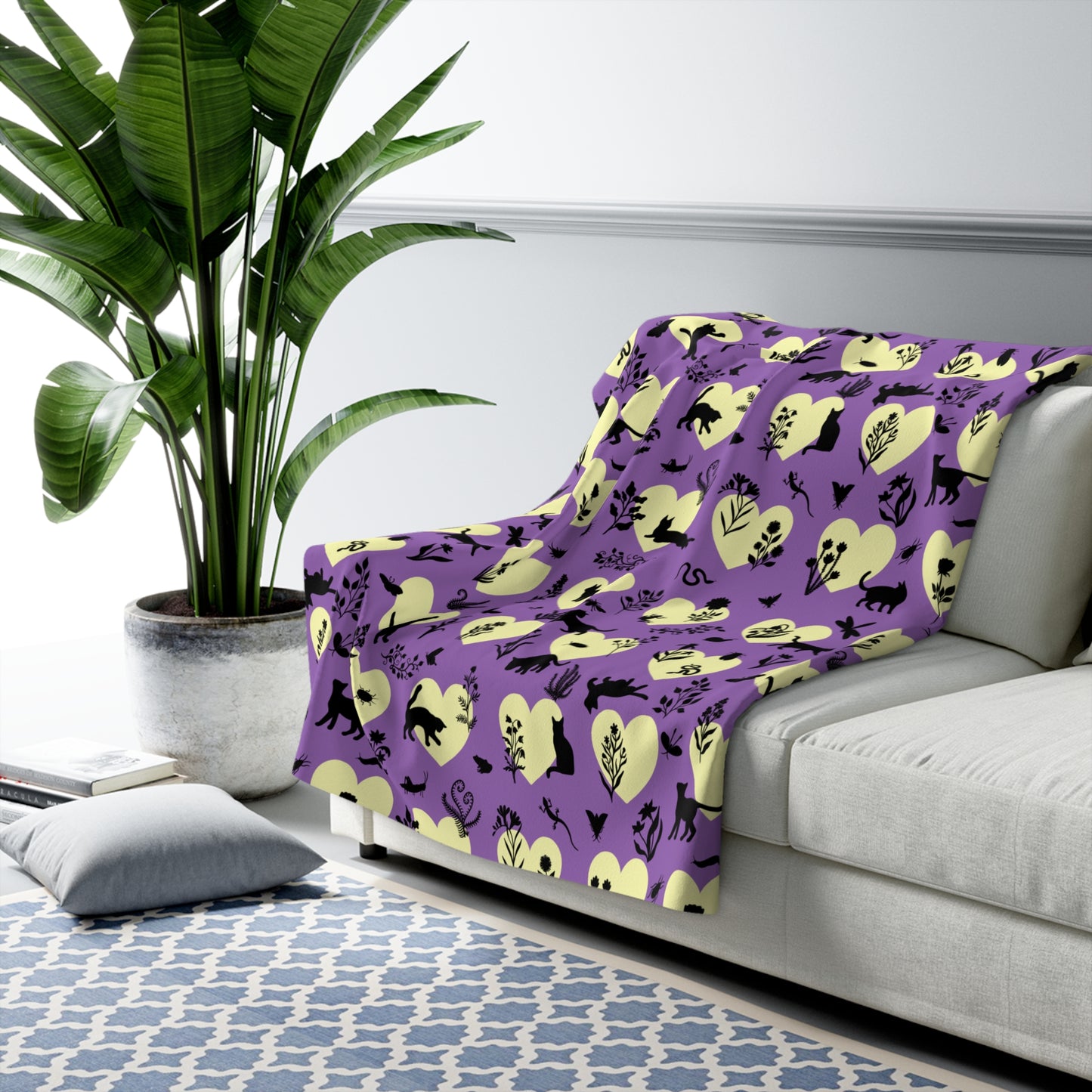 'Heart Cats' Sherpa Fleece Blanket, Witchy Purple&Yellow